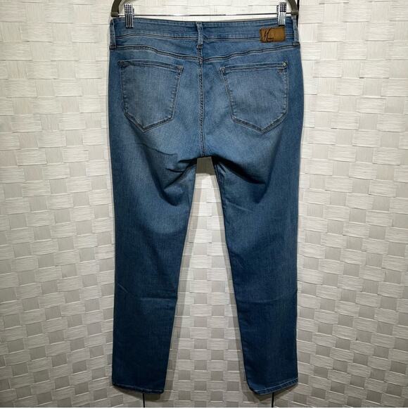 Mavi Jeans Womens Emma Slim Boyfriend Denim Jeans Size 31X32 Distressed Medium - Picture 3 of 12
